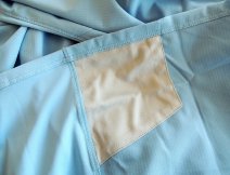 Fishing Shirt Simms Intruder BiComp - Very practical cleaning cloth for polarized sunglasses