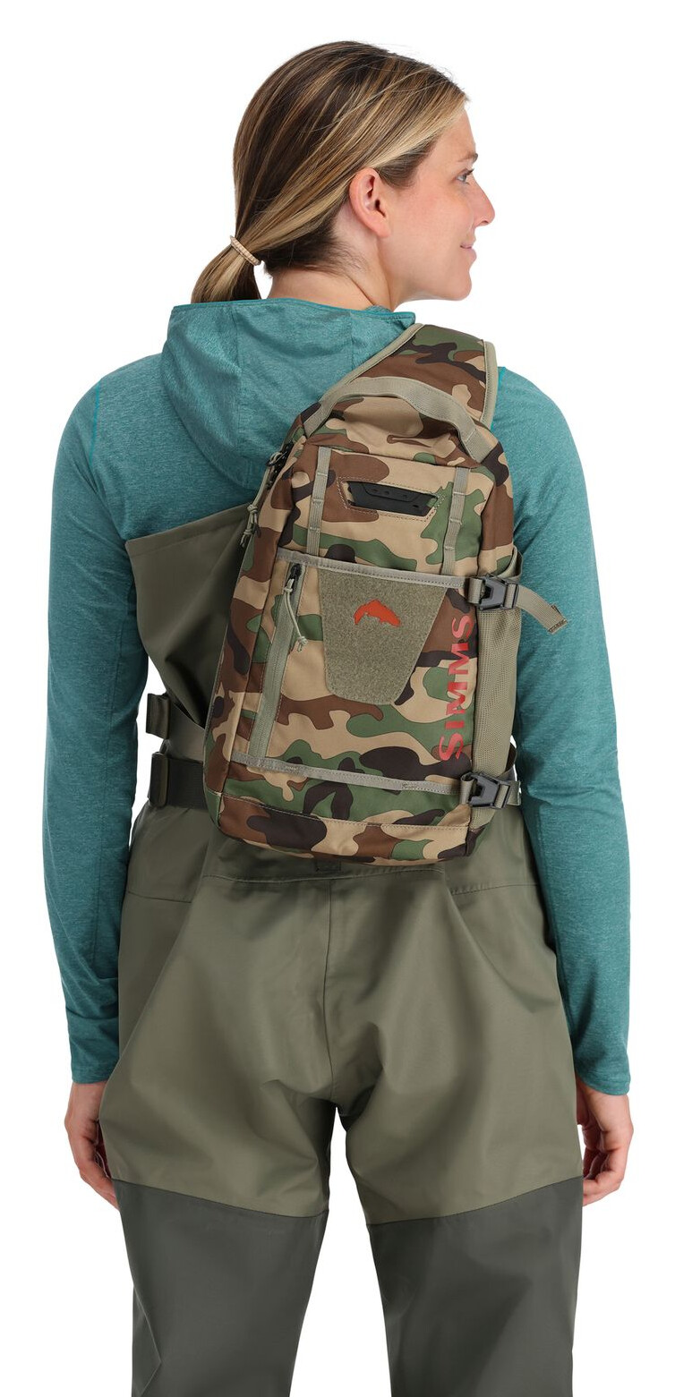 Sling Pack Simms Tributary Woodland Camo