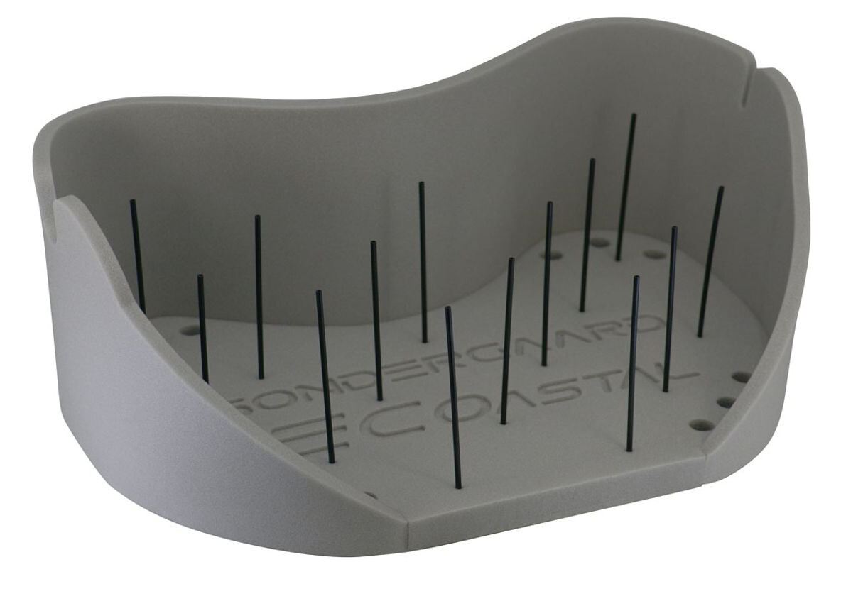 AVENTIK Fly Line Basket – Cesto Porta Lenza Per Pesca A Mosca, Design Danese Fisker, Leggero In Polipropilene, 36,5x25x6 Cm, Con Coni Anti-groviglio E Fondo Forato