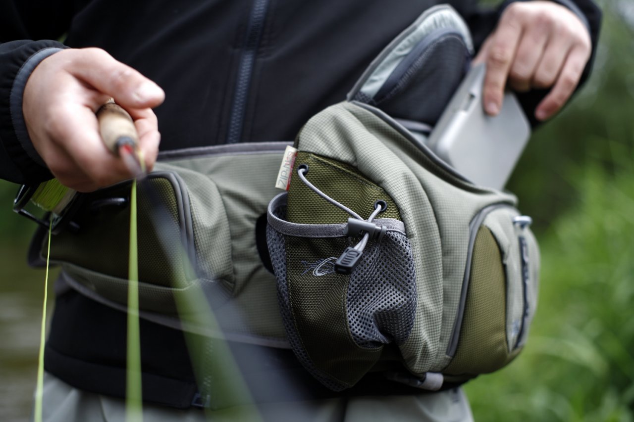 William Joseph Surge Magnetic Waist Pack