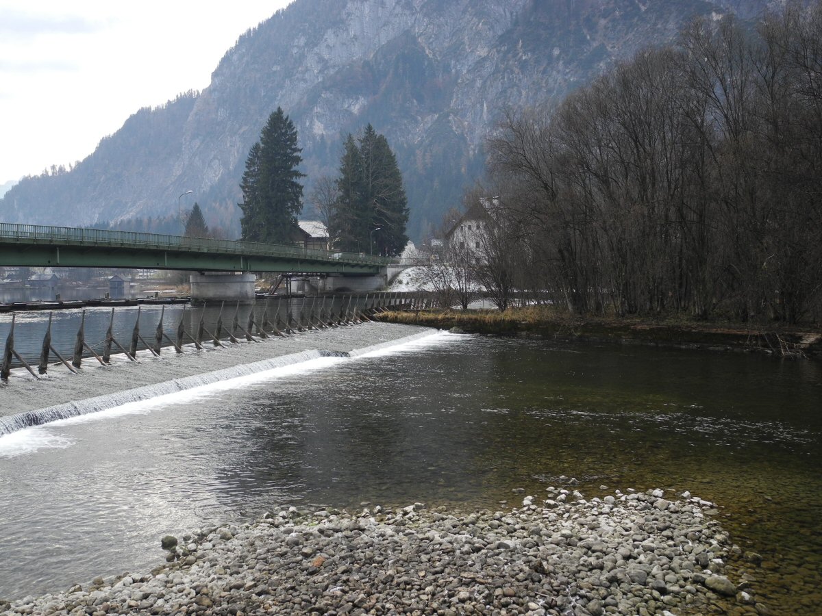 Goiserer Traun below Hallst�tter Lake