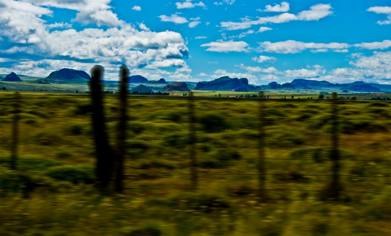 Through landscapes of other planets