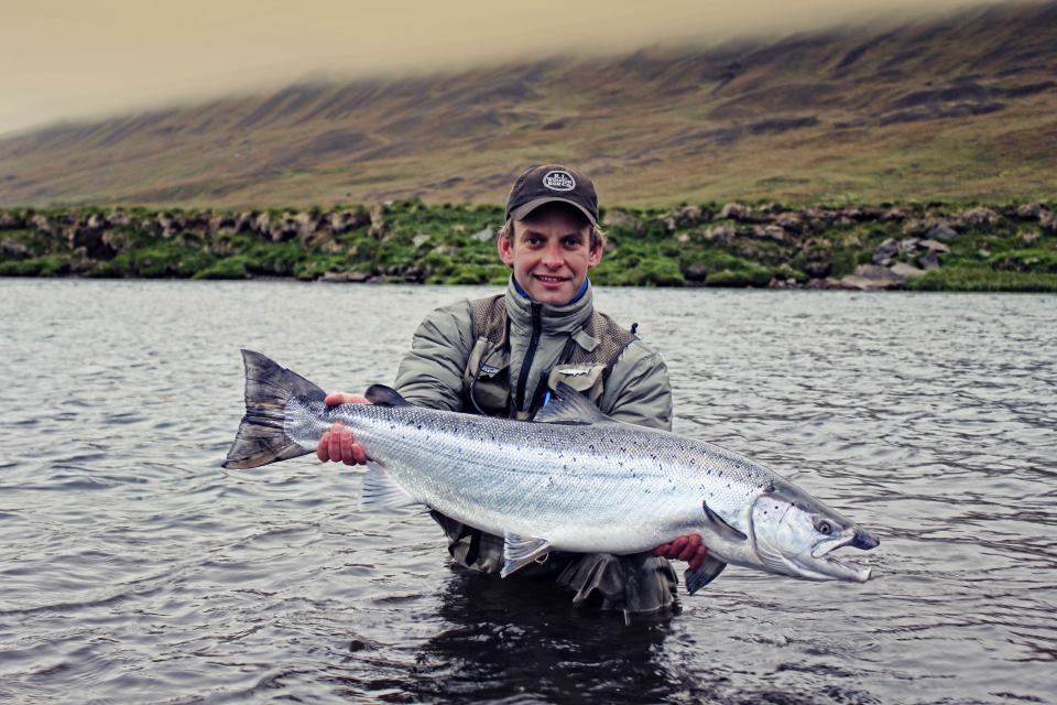 Bjorn Runarsson from Iceland Angling Travel with yet another stunner from Vatnsdalsa River