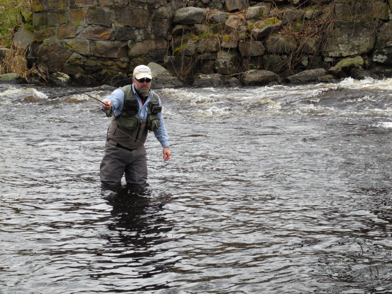 Nymphing on Kaitum River