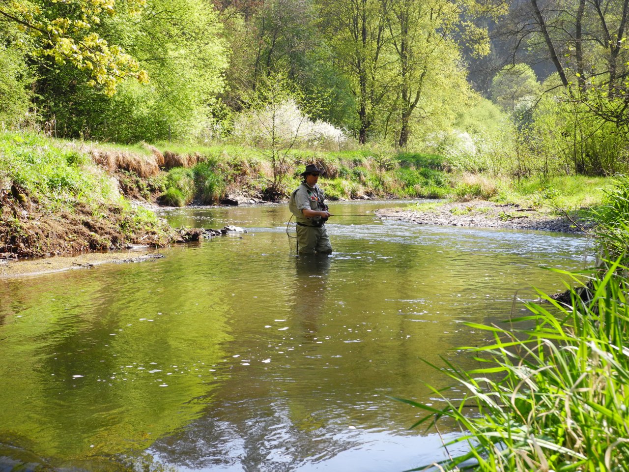 Nymphing on St�ela