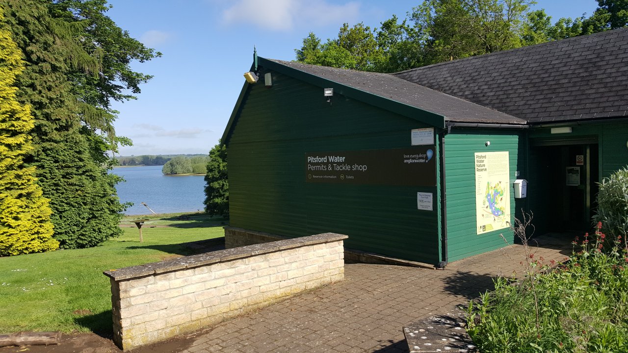 Fishing lodge at Pitsford Water