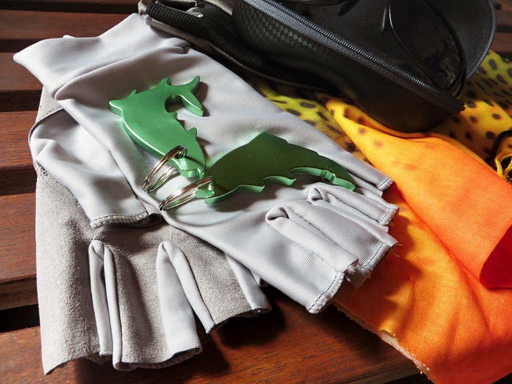 Leichi Sun gloves and original trout & tarpon bottle openers.