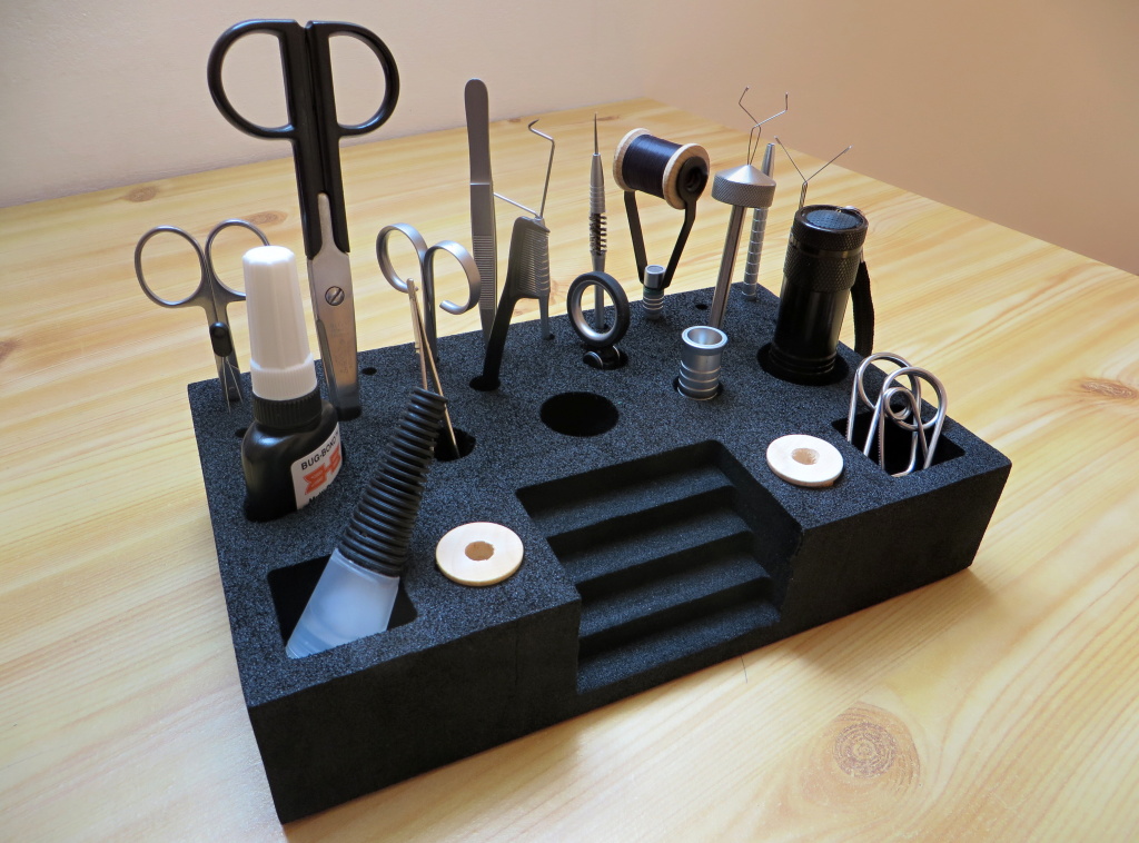 Foam Fly Tying Tool Station - Ultralight but very practical organiser for all your fly tying tools!