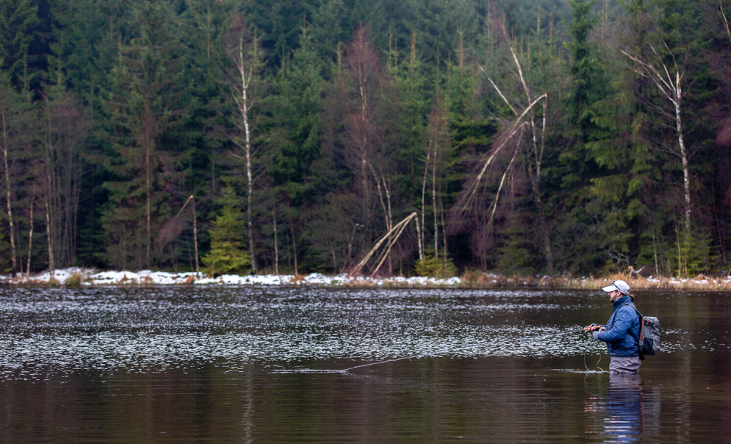 Wadding during winter fishing is a test of the quality of your underwear, insulating clothes... And also a fundamental test of your common sense ;-)