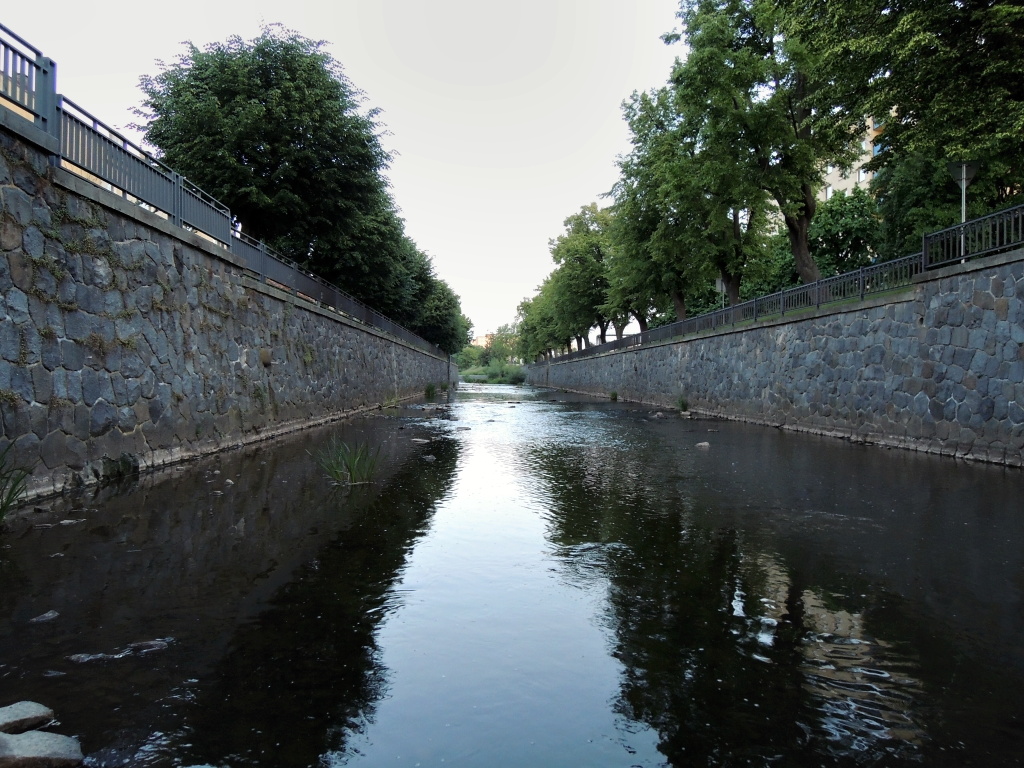 I'm slowly approaching the end of my tonight's fishing trip in the city.