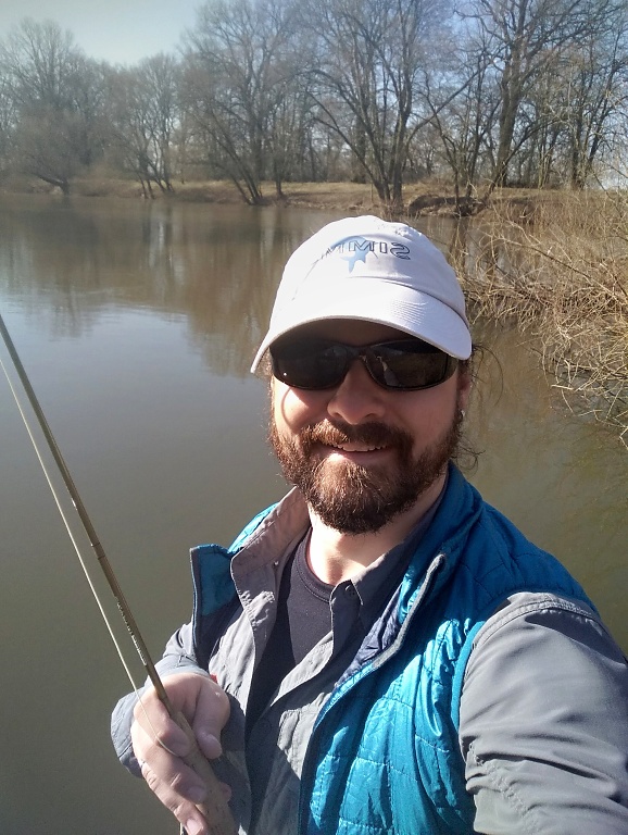 I wish you beautiful spring days on the water! Ale� ;-)