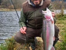 Part IV. The fish was landed by an experienced fly fisher who can enjoy the autumn catch of a nicely colored rainbow! Such a fish mean always delights in bad weather, warm for stiff body and adds self-confidence to the next hours of demanding fishing!