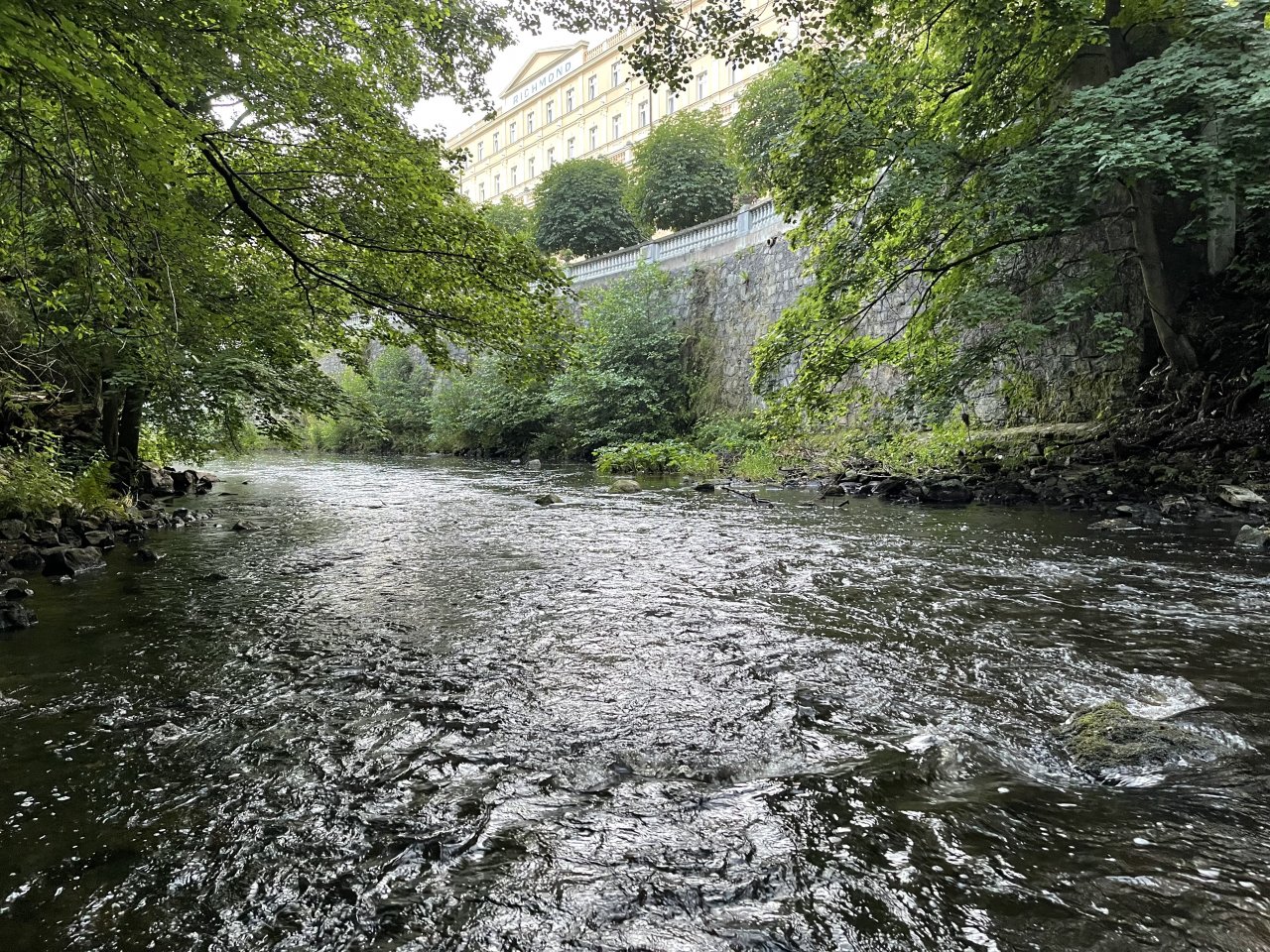 Tepl� river in Karlovy Vary