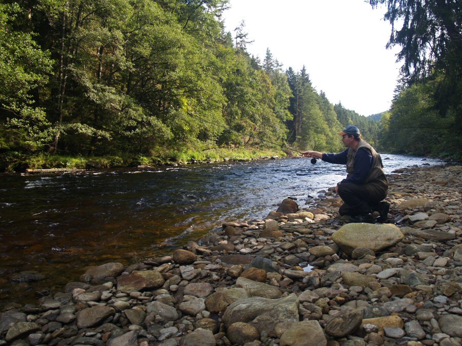 Luk� Pazdern�k fishing Otava near An�n