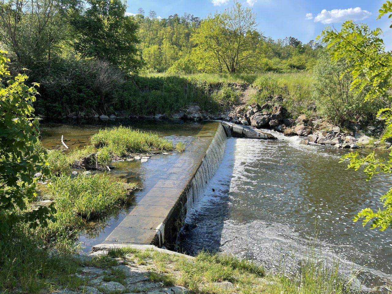 Lit�vka above Kraluv Dvur