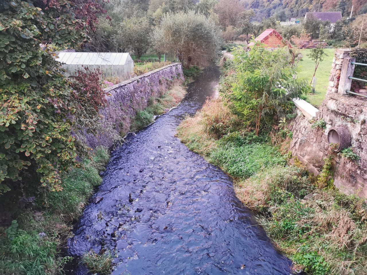 Ka��ka above Hostim