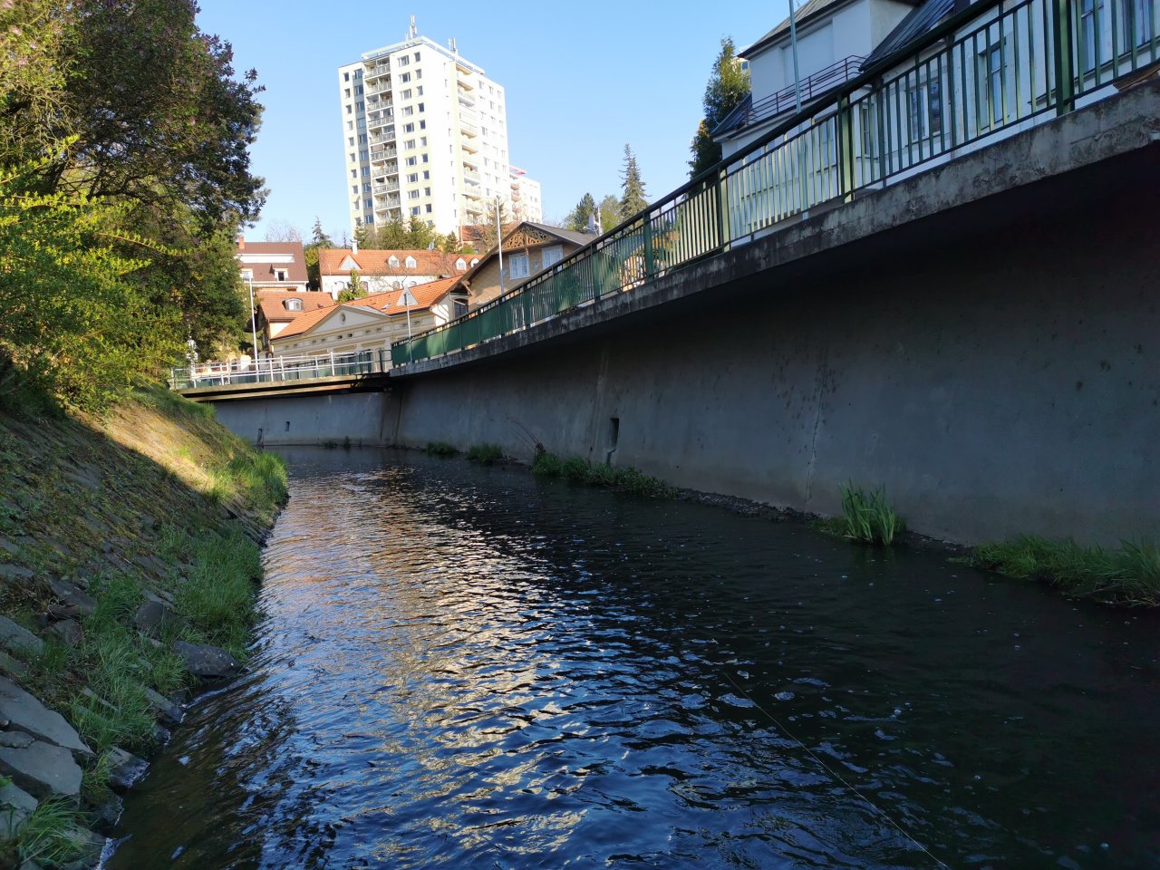 Boti� stream in Prague - Z�b�hlice