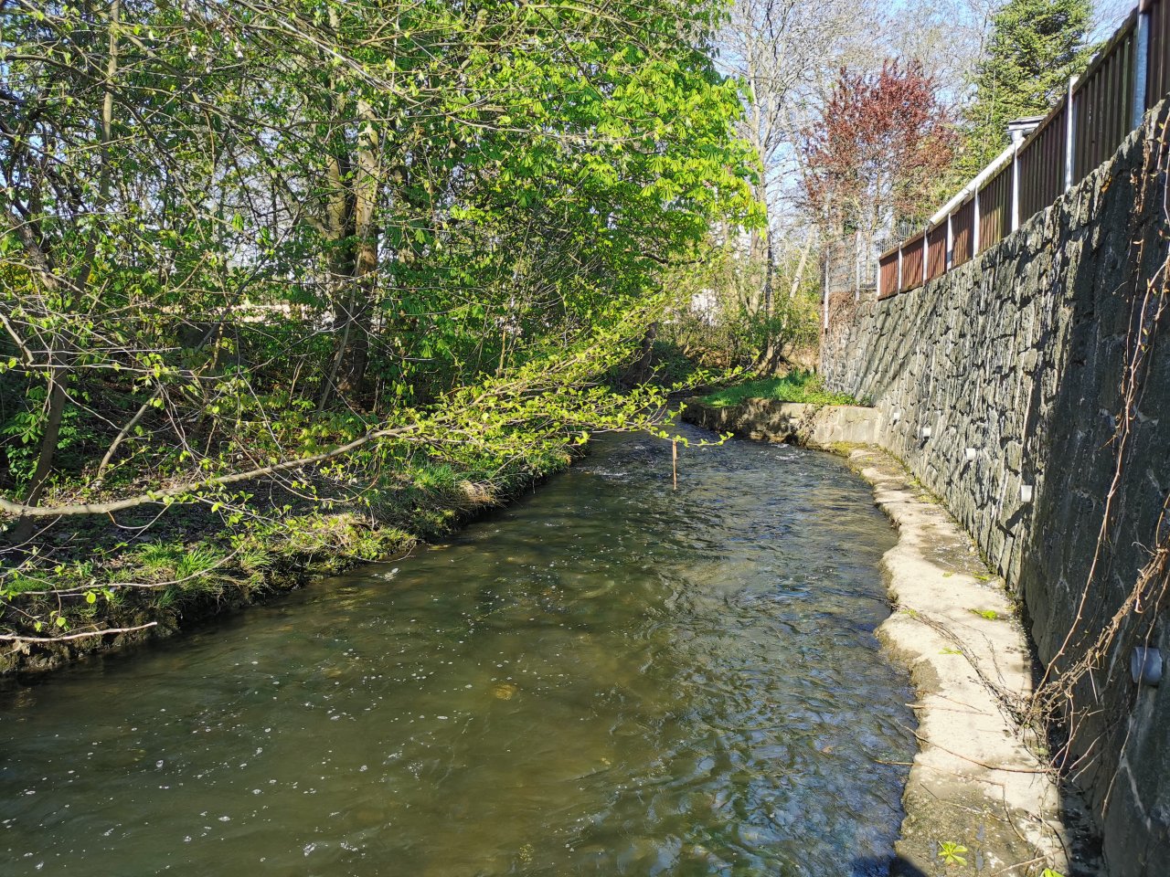 Boti� stream in Prague - Z�b�hlice