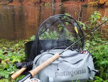 My favorite Fly Fishing Landing Net With Magnet Fencl King 2 Nature L is ready for action during a romantic autumn fishing on my home water!