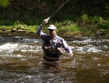 Casting with 900 cm Hends Camou Leader