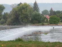 Berounka - the weir in Zadní Třebaň