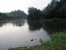 Berounka - the weir in Zadní Třebaň