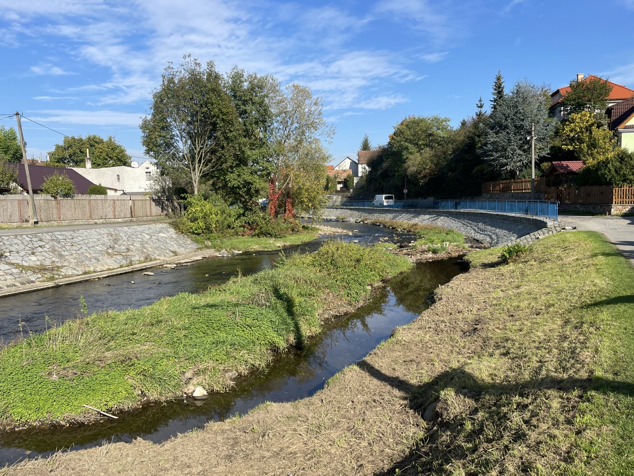 Lit�vka in Lochovice