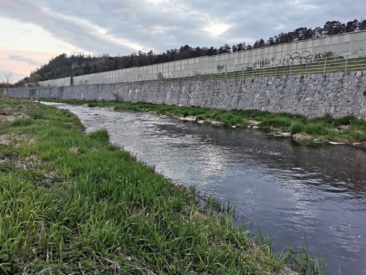 Lit�vka April fishing