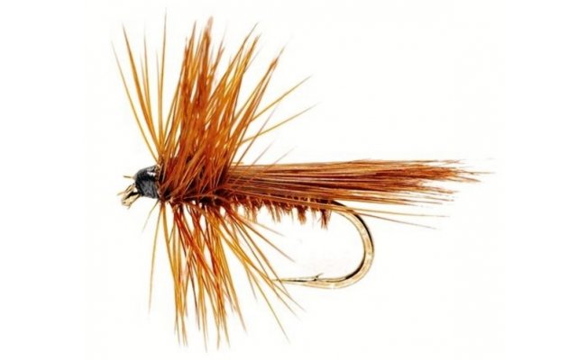 Caddis Brown Fluttering Caddis Brown Fluttering, Size 16