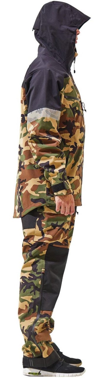 Fishing Jacket Simms CX Woodland Camo | CzechNymph.com