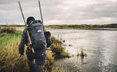 Fly Fishing Backpack Guideline Experience Wateproof Rolltop 21 - In Action