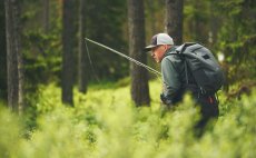 Fly Fishing Backpack Guideline Experience Wateproof Rolltop 21 - In Action
