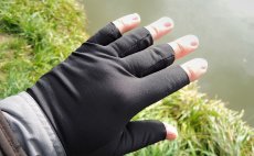 Fly Fishing Mittens Guideline Fir-Skin - Back Side