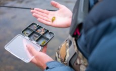 Fly Box Fulling Mill 6 Compartment Box Grey - In Action