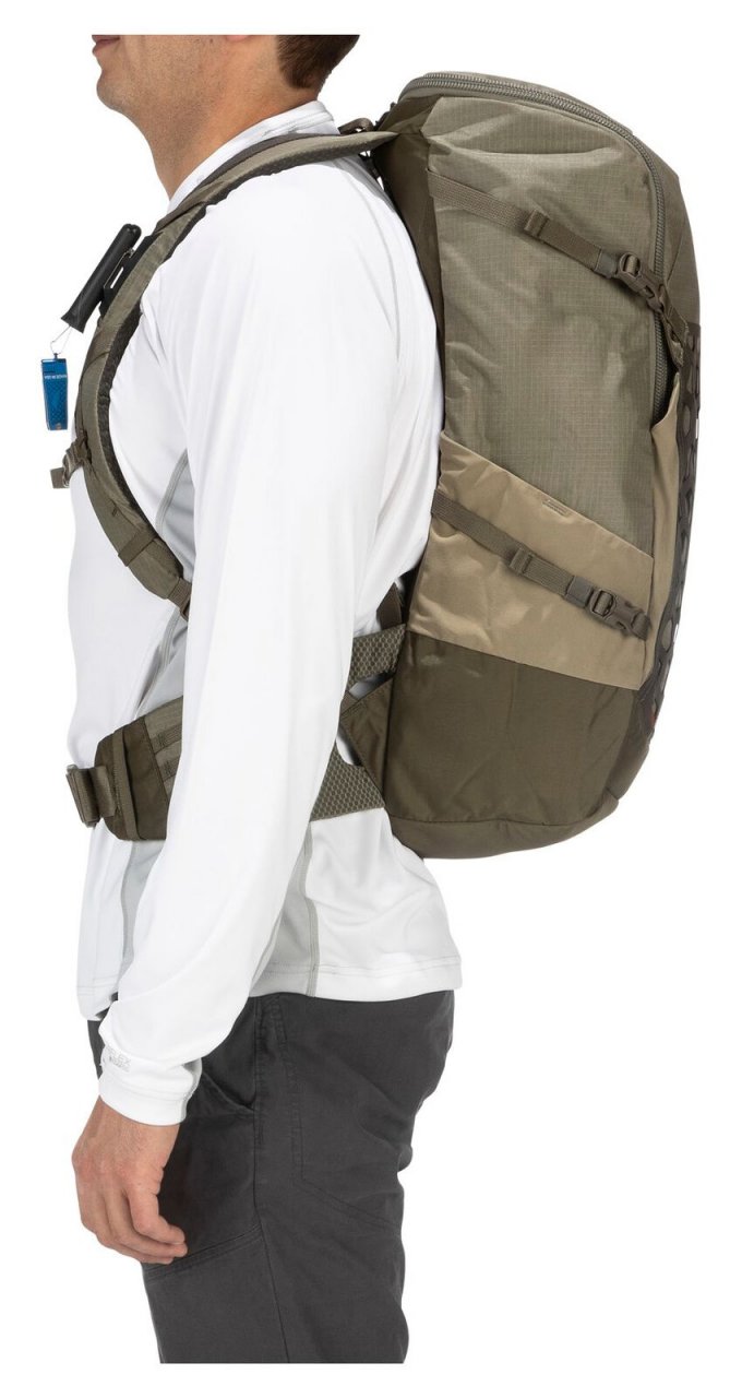 Fly Fishing Backpack Simms Flyweight 30L Tan | CzechNymph.com
