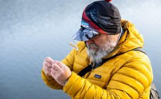 Winter Beanie Hanak Competition Black & Red - In Action