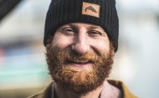 Dockwear Wool Beanie Simms Carbon - In Action