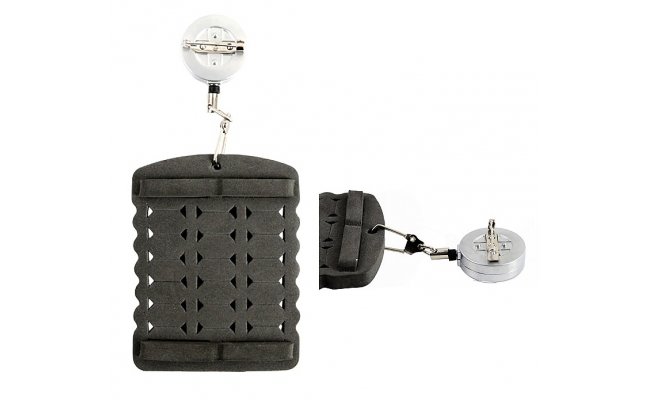 Foam Fly Patch & Leaders Holder Leichi With Pin On Reel Foam Fly Patch & Leaders Holder Leichi With Pin On Reel