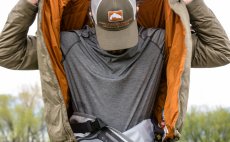 Lightweight Core Top Simms Carbon - In Action