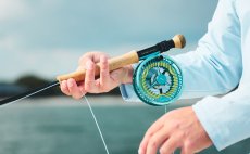 Fly Reel Guideline Aura Blue - In Action
