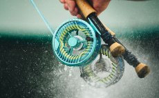 Fly Reel Guideline Aura Blue - In Action