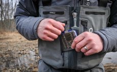 Fly Box Fulling Mill Pocket Box Blue - In Action